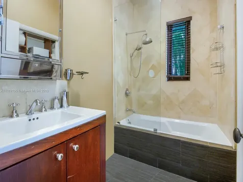 365 Harbor Court Key Biscayne FL 33149