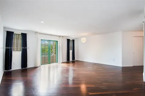 227 Michigan Avenue Miami Beach FL 33139