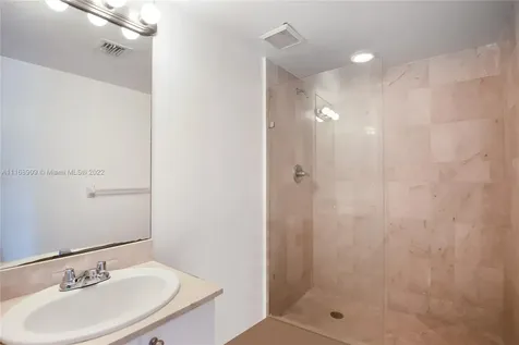 227 Michigan Avenue Miami Beach FL 33139