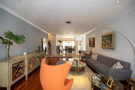 9855 SW 89th Court Miami FL 33176