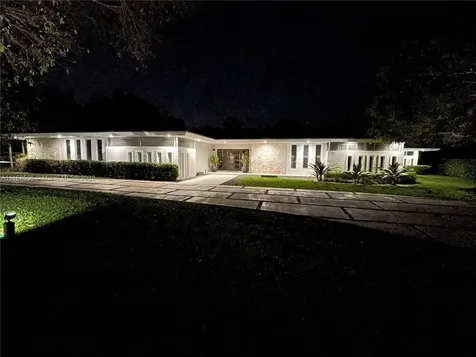 9855 SW 89th Court Miami FL 33176