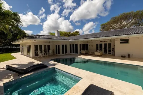 9855 SW 89th Court Miami FL 33176