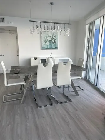 5161 Collins Avenue Miami Beach FL 33140