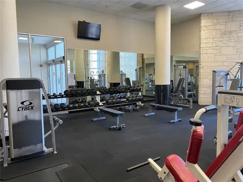 5161 Collins Avenue Miami Beach FL 33140