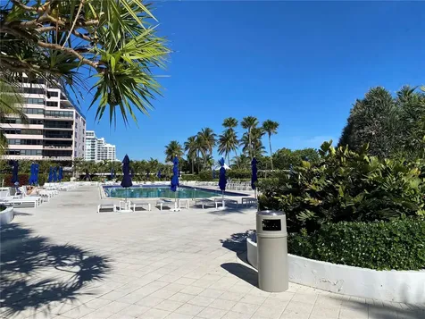 5161 Collins Avenue Miami Beach FL 33140