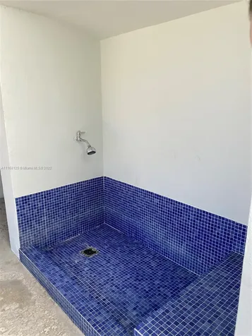 5161 Collins Avenue Miami Beach FL 33140