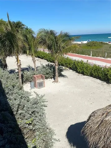 5161 Collins Avenue Miami Beach FL 33140