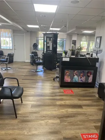 5161 Collins Avenue Miami Beach FL 33140