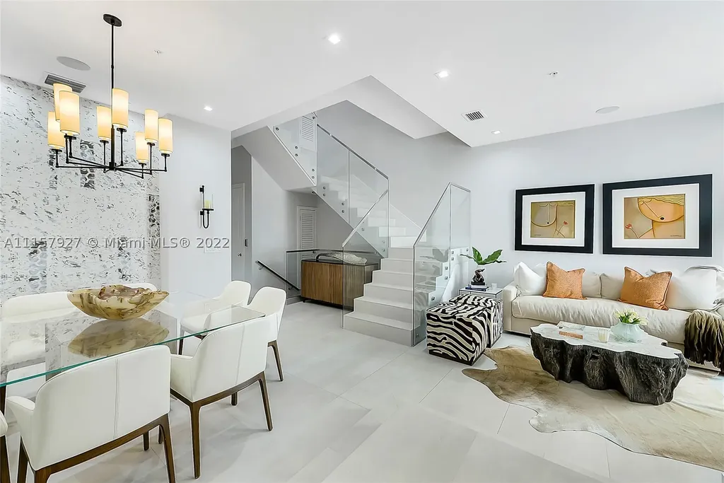 7520 SW 56th Court Miami FL 33143