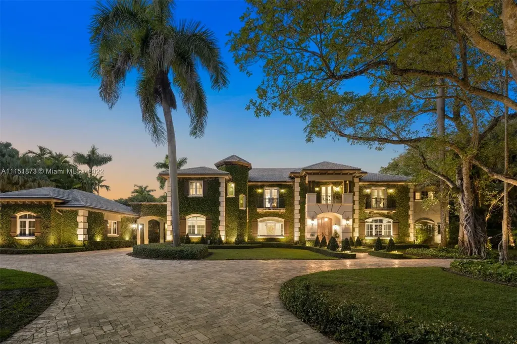 8560 SW 52nd Avenue Miami FL 33143