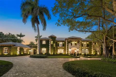 8560 SW 52nd Avenue Miami FL 33143