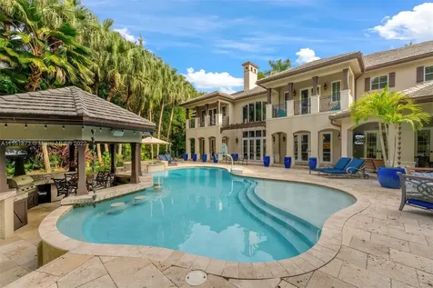 8560 SW 52nd Avenue Miami FL 33143