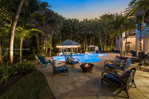 8560 SW 52nd Avenue Miami FL 33143