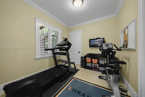 8560 SW 52nd Avenue Miami FL 33143