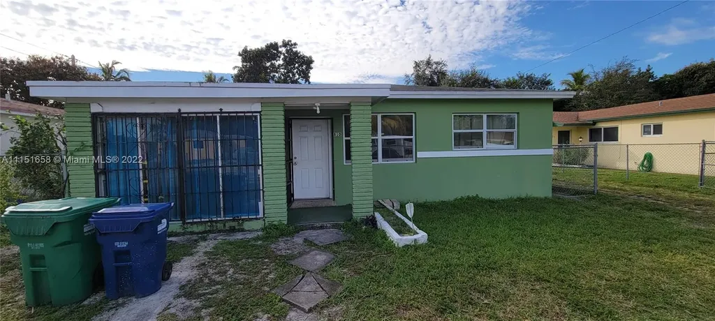 810 NW 105th Street Miami FL 33150