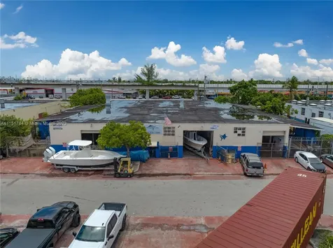 1040 E 26th Street Hialeah FL 33013