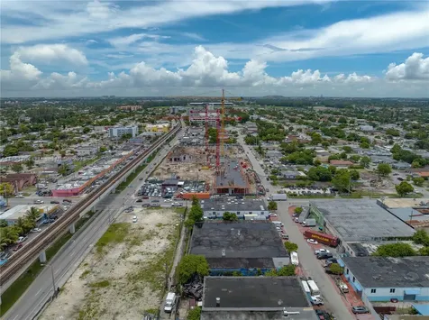 1040 E 26th Street Hialeah FL 33013