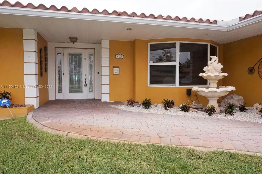 4620 Fillmore Street Hollywood FL 33021