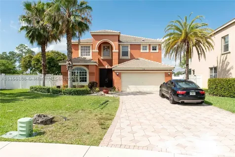 2788 Misty Oaks Circle Royal Palm Beach FL 33411
