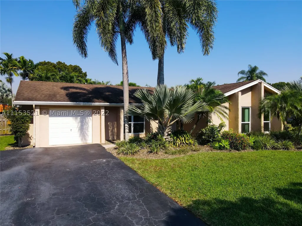 10485 SW 52nd Street Cooper City FL 33328