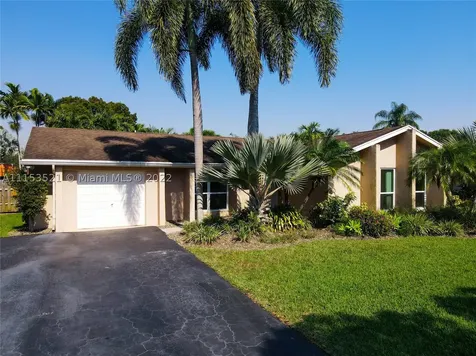 10485 SW 52nd Street Cooper City FL 33328