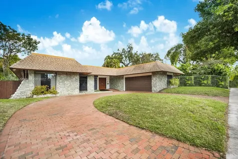 85 W Shoredr Miami FL 33133