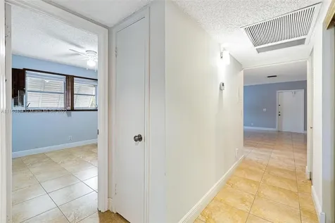 7937 Camino Circle Miami FL 33143