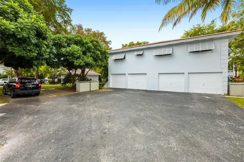 7937 Camino Circle Miami FL 33143