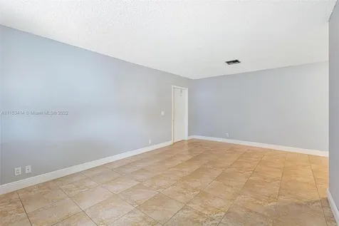 7937 Camino Circle Miami FL 33143