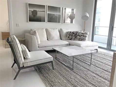 2960 NE 207th Street Aventura FL 33180