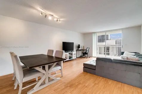 1200 Brickell Bay Drive Miami FL 33131