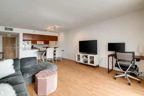 1200 Brickell Bay Drive Miami FL 33131