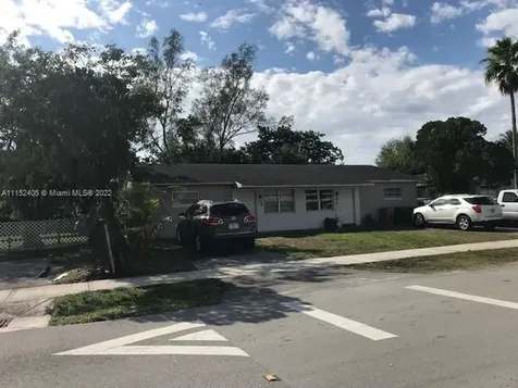 6120 SW 41st Court Davie FL 33314
