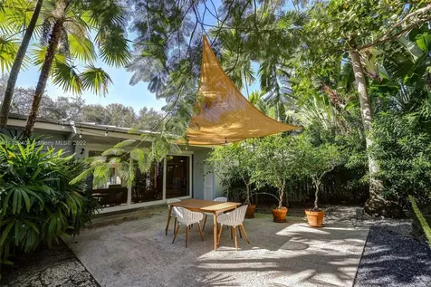 6050 SW 109th Street Pinecrest FL 33156