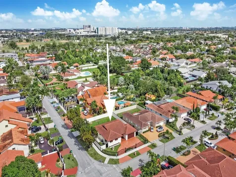 11471 SW 28th Street Miami FL 33165