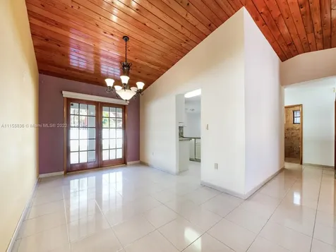 11471 SW 28th Street Miami FL 33165