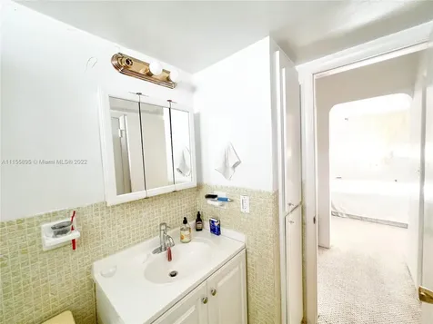 2855 Leonard Drive Aventura FL 33160