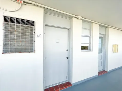 2855 Leonard Drive Aventura FL 33160