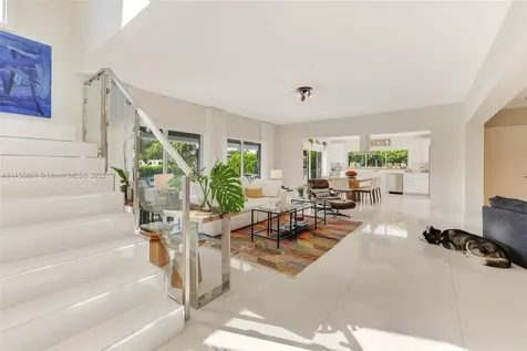 2052 NE 121st Road North Miami FL 33181