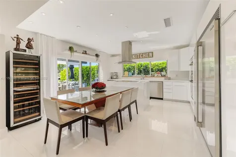 2052 NE 121st Road North Miami FL 33181