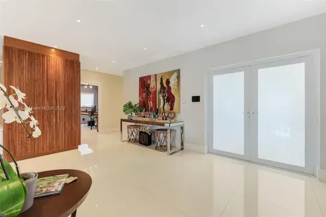 2052 NE 121st Road North Miami FL 33181