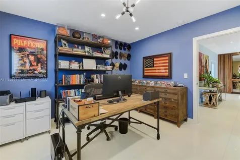 2052 NE 121st Road North Miami FL 33181