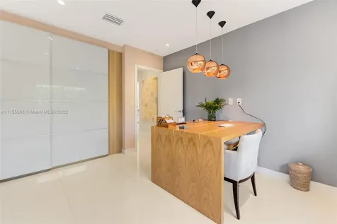 2052 NE 121st Road North Miami FL 33181