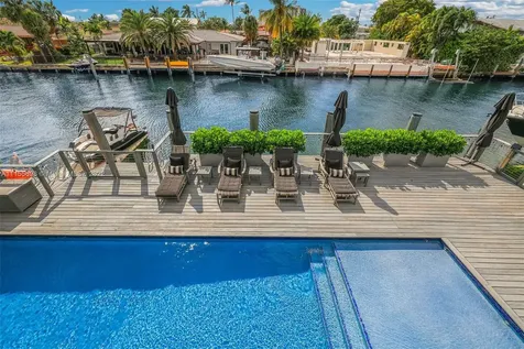 2052 NE 121st Road North Miami FL 33181