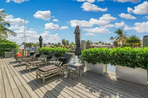2052 NE 121st Road North Miami FL 33181