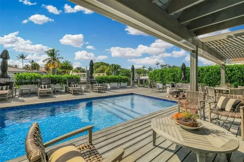 2052 NE 121st Road North Miami FL 33181