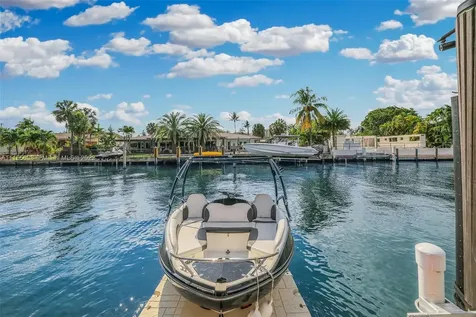 2052 NE 121st Road North Miami FL 33181