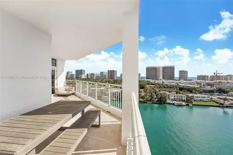 9751 E Bay Harbor Drive Bay Harbor Islands FL 33154
