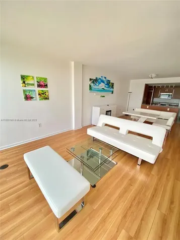 10275 Collins Avenue Bal Harbour FL 33154