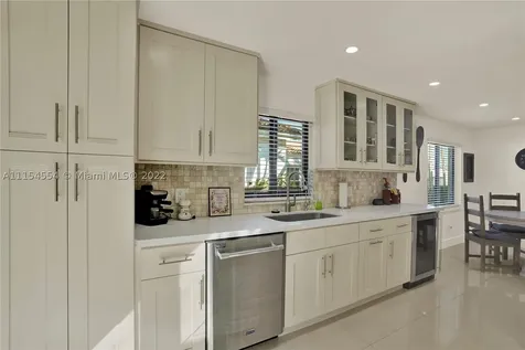 2000 SW 17th Terrace Miami FL 33145